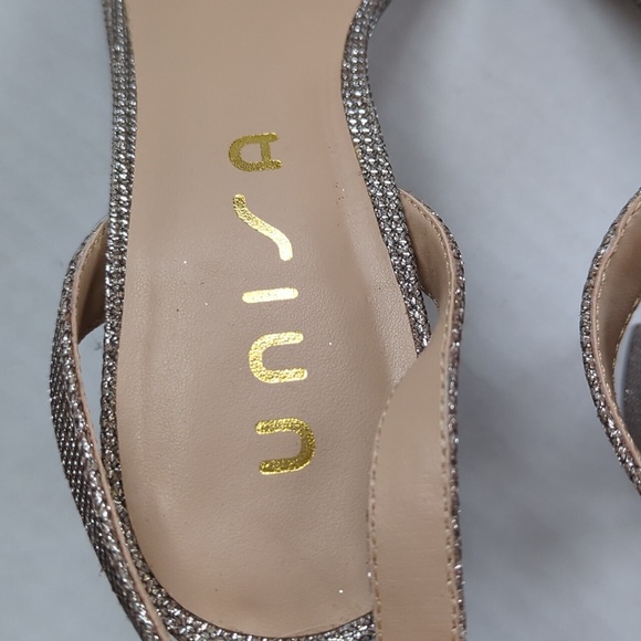 Unisa Glitter Embellished Strappy Chunky Heel Dressy Sandal 8.5M Silver - Picture 11 of 16